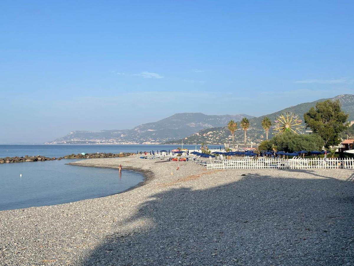 Casa Aiga Marina Apartment Ventimiglia Exterior photo
